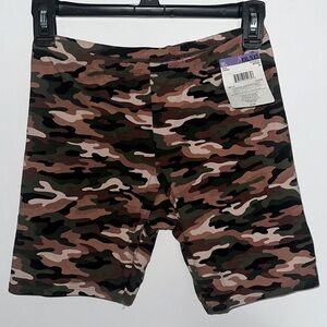 Camp biker shorts